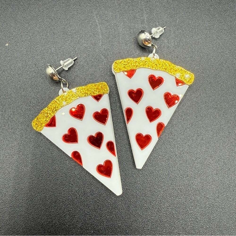 Foodie Kawaii Slice of Heart Pizza Earrings - Pierced
